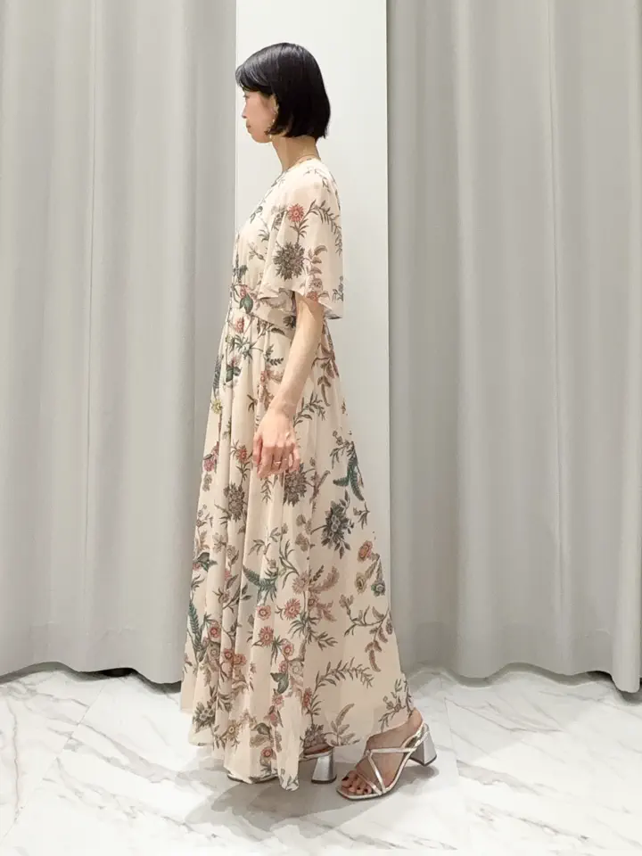 GRACE CONTINENTAL yuri コーディネート画像