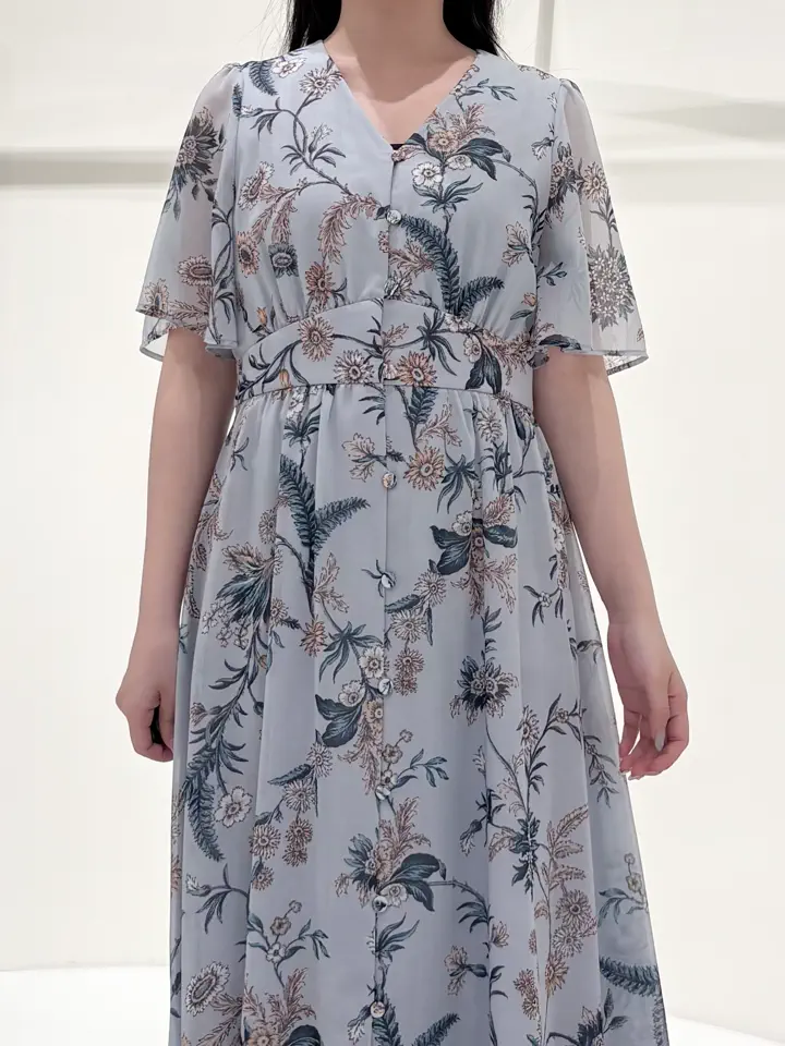 GRACE CONTINENTAL 平野 裕華 コーディネート画像