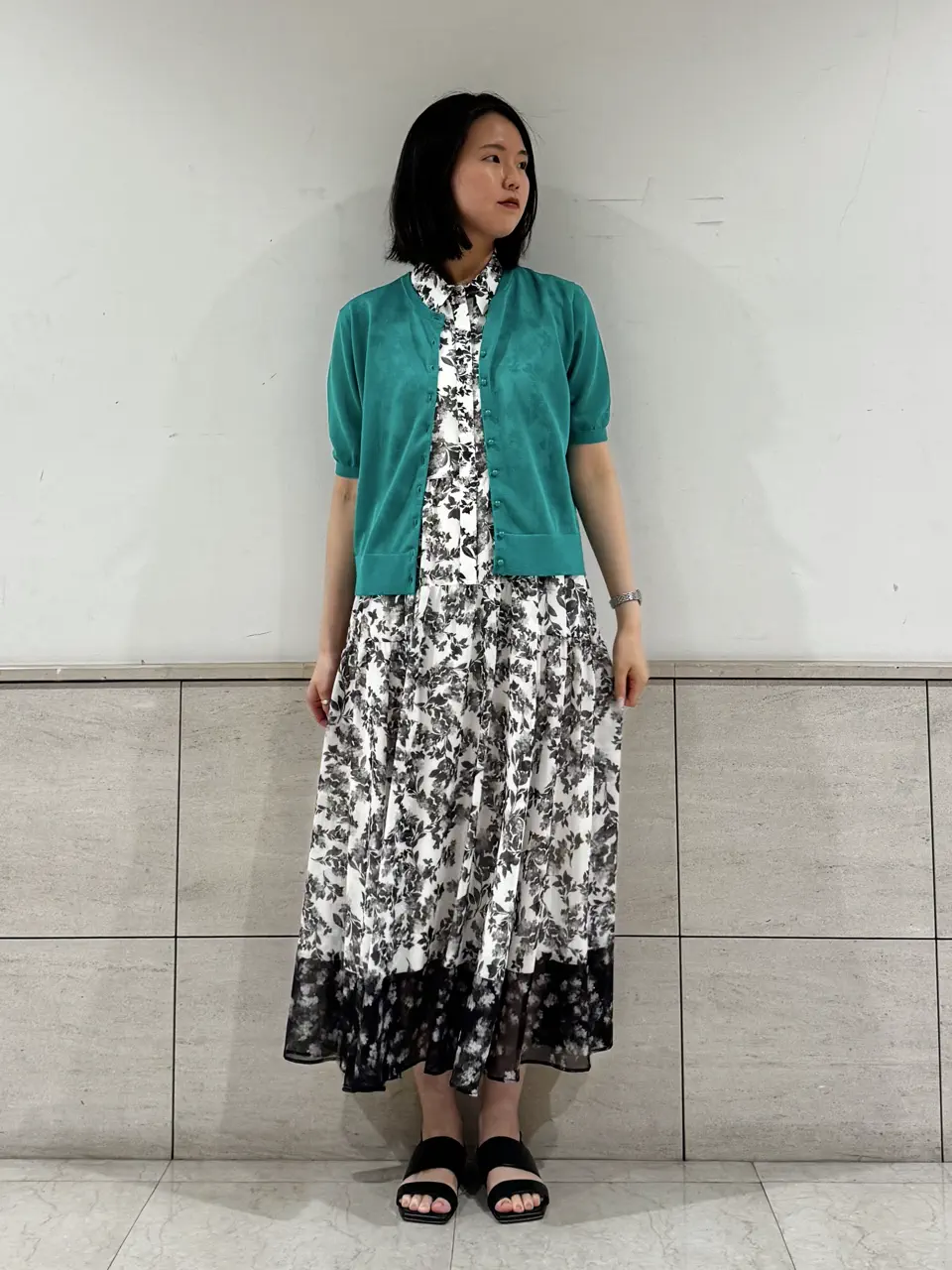 GRACE CONTINENTAL 伊藤　静華 コーディネート画像