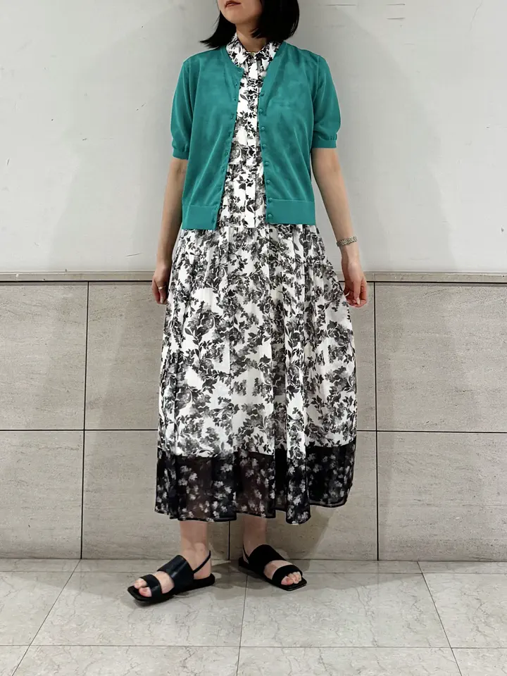 GRACE CONTINENTAL 伊藤　静華 コーディネート画像