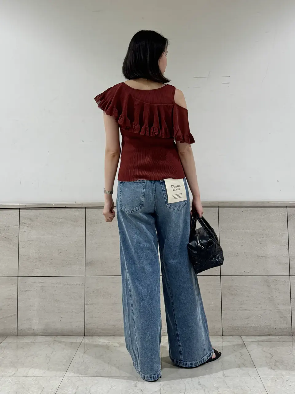 GRACE CONTINENTAL 伊藤　静華 コーディネート画像