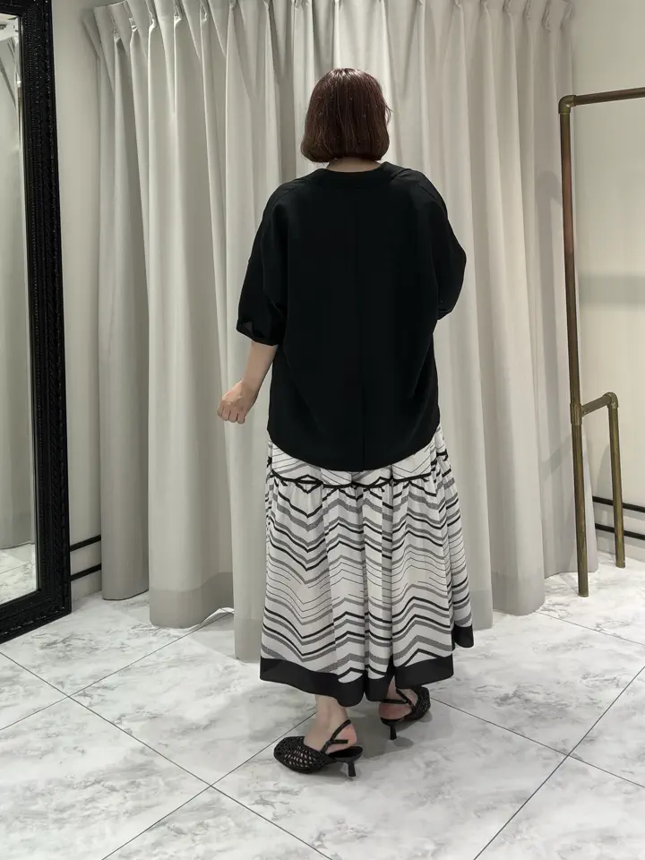GRACE CONTINENTAL Izumi コーディネート画像