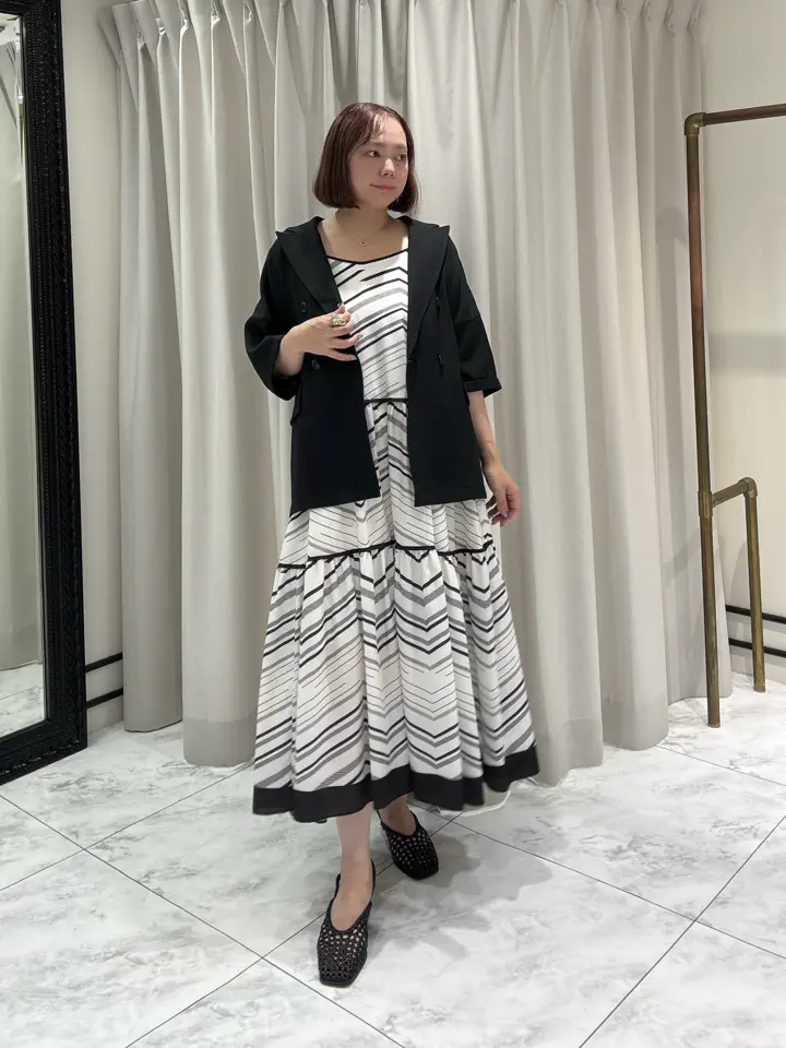 GRACE CONTINENTAL Izumi コーディネート画像