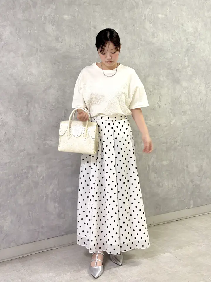 GRACE CONTINENTAL RINA コーディネート画像