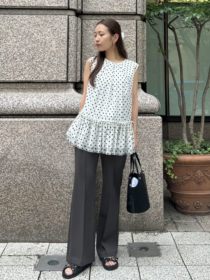 GRACE CONTINENTAL ERINA KATO コーディネート画像