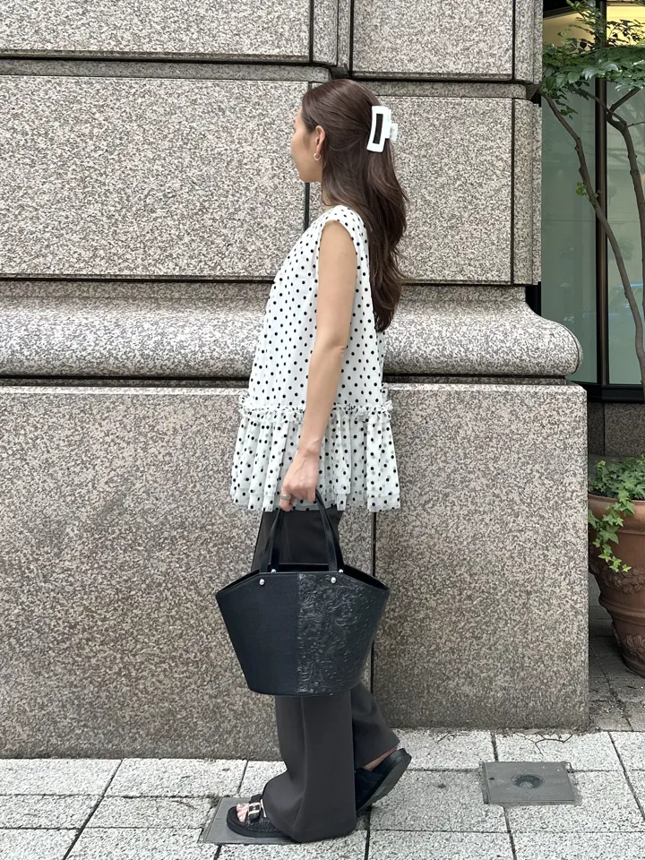 GRACE CONTINENTAL ERINA KATO コーディネート画像