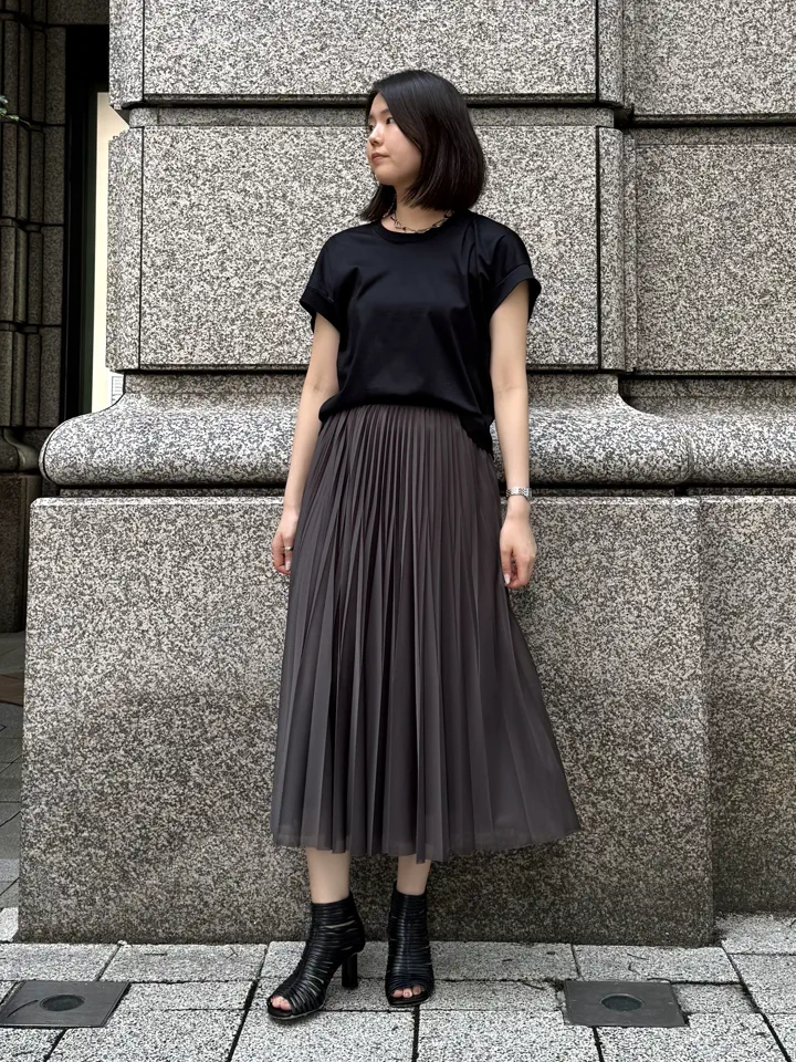 GRACE CONTINENTAL 伊藤　静華 コーディネート画像
