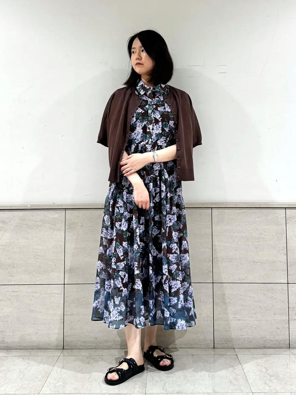 GRACE CONTINENTAL 伊藤　静華 コーディネート画像