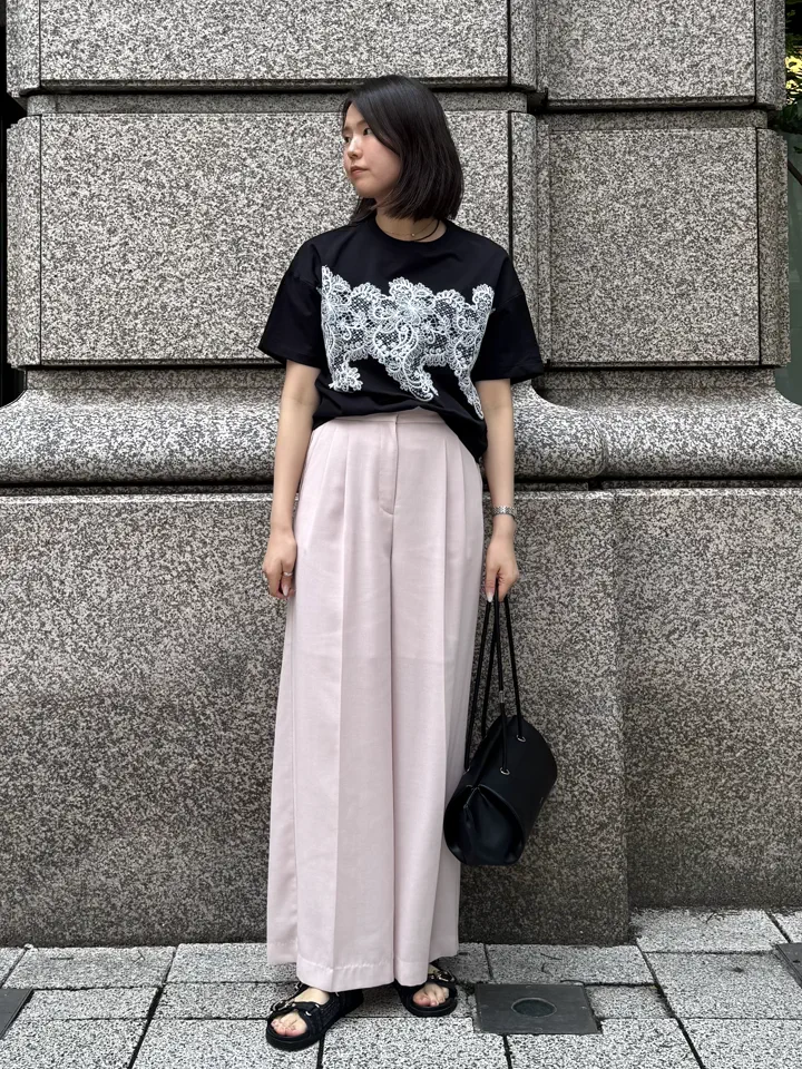 GRACE CONTINENTAL 伊藤　静華 コーディネート画像