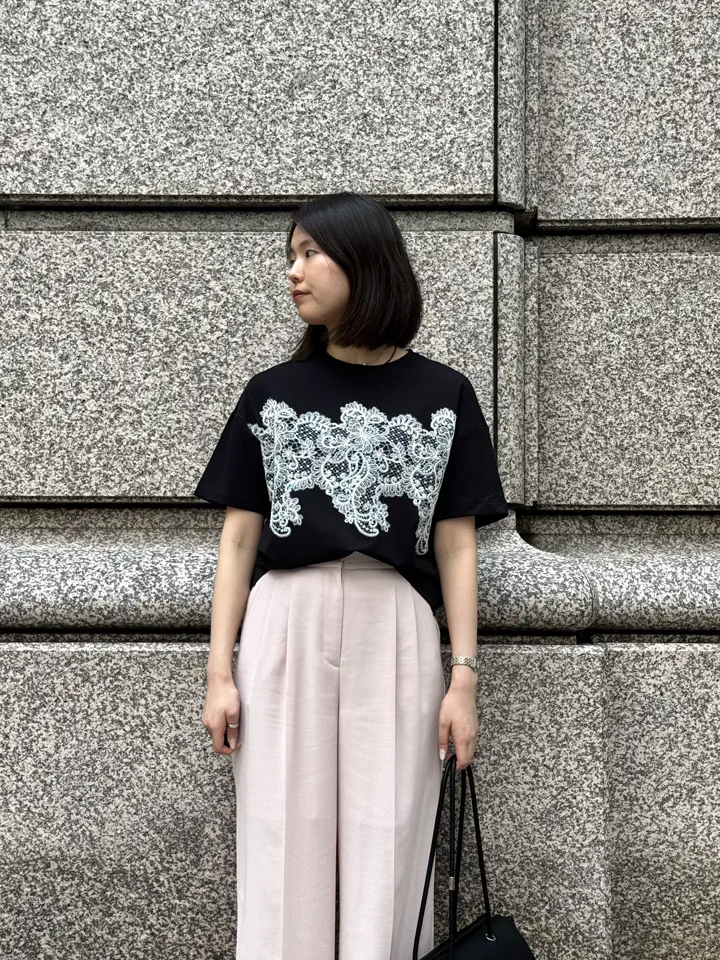GRACE CONTINENTAL 伊藤　静華 コーディネート画像