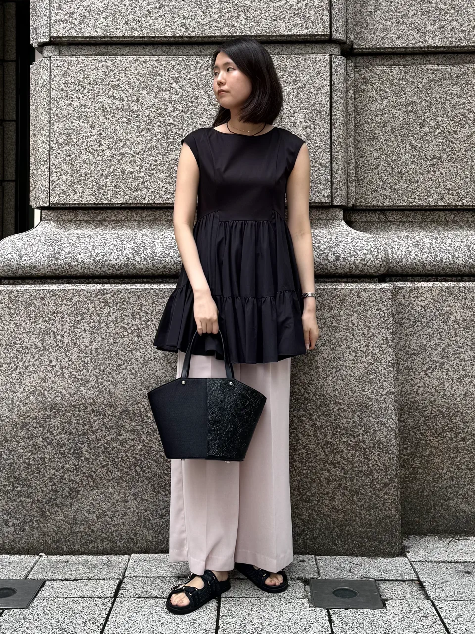 GRACE CONTINENTAL 伊藤　静華 コーディネート画像