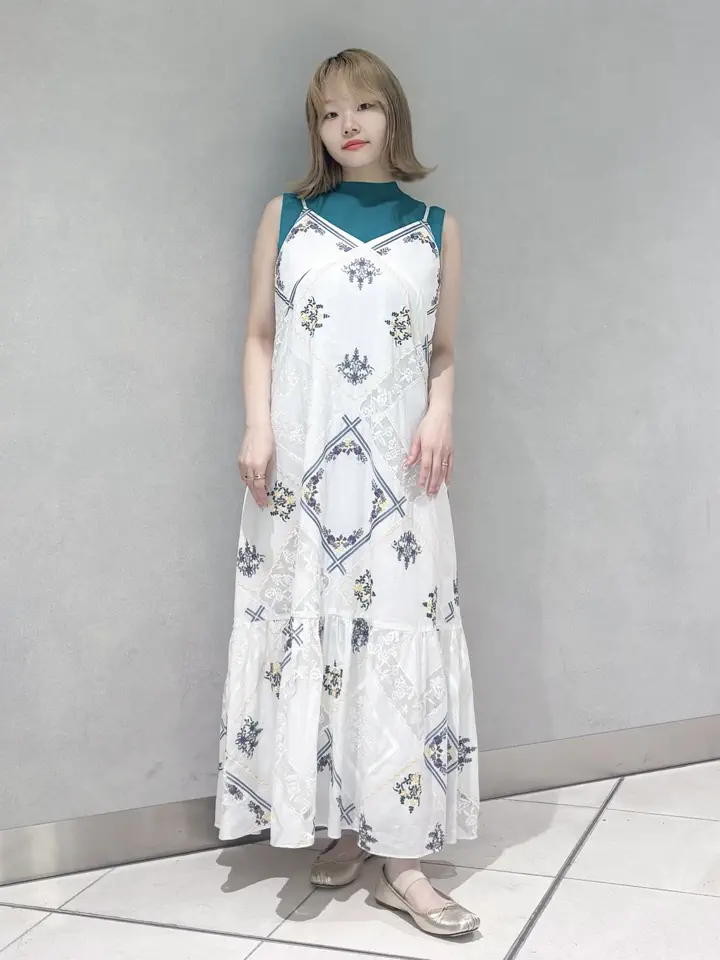 GRACE CONTINENTAL SAYUMI Nagashima コーディネート画像