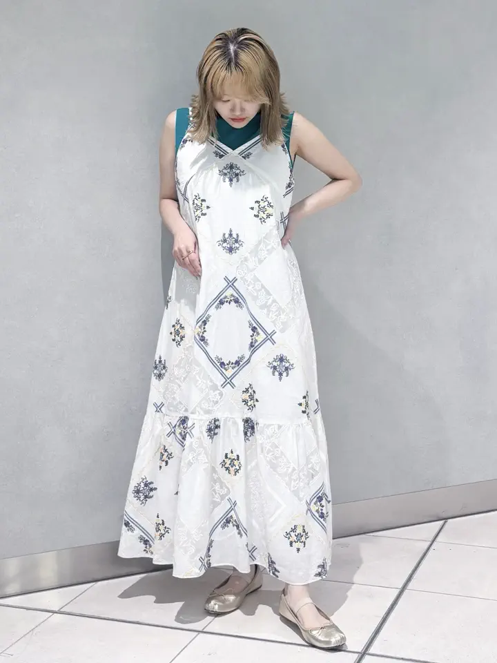 GRACE CONTINENTAL SAYUMI Nagashima コーディネート画像