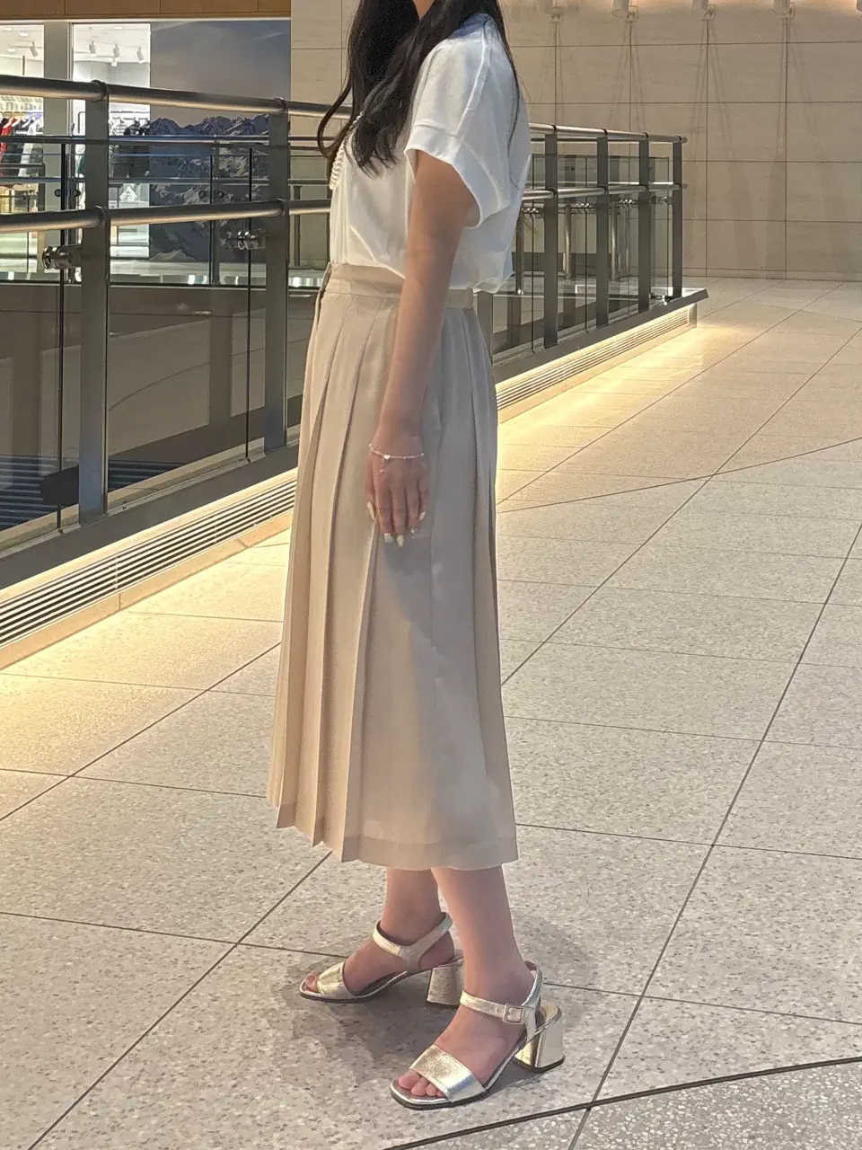 GRACE CONTINENTAL Kikuchi コーディネート画像