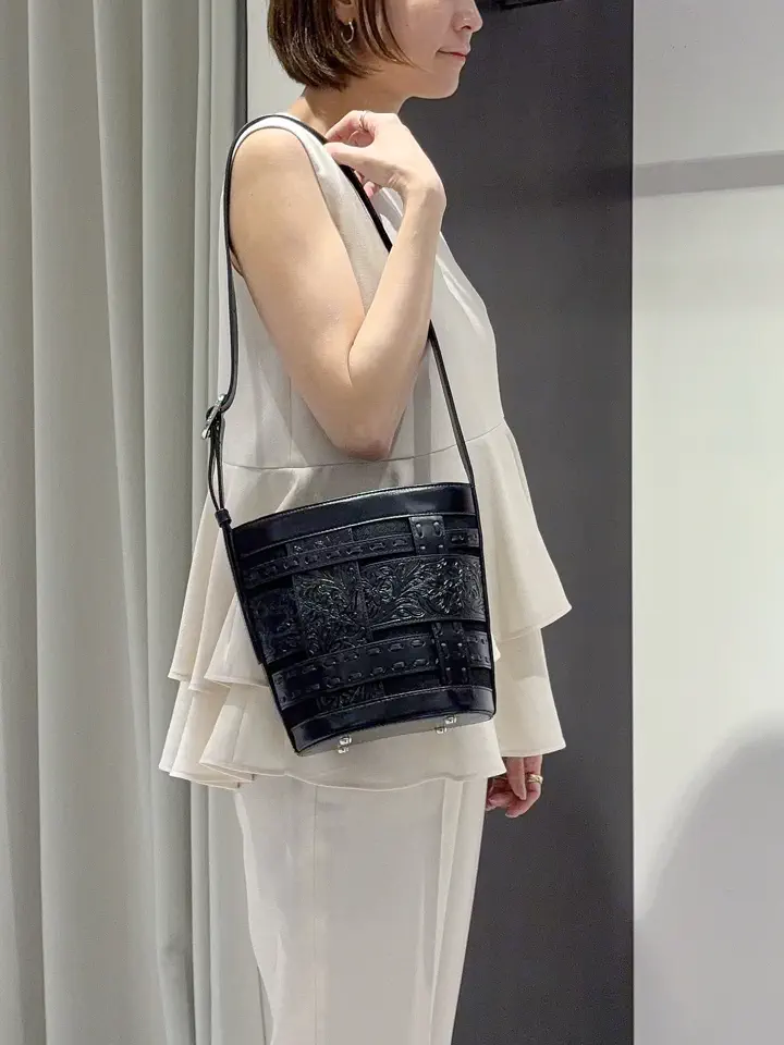 GRACE CONTINENTAL 亀田 未希 コーディネート画像