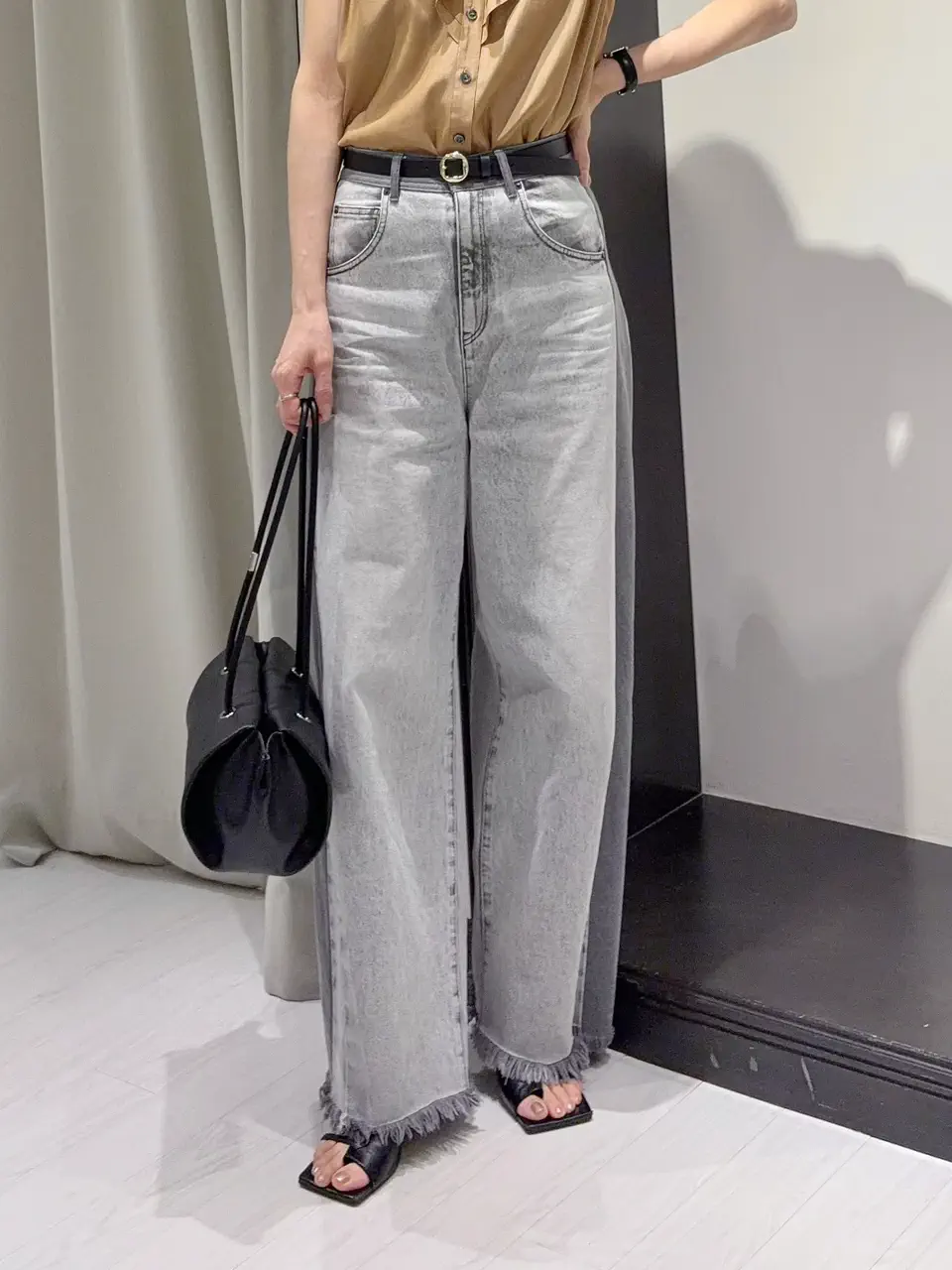 GRACE CONTINENTAL 亀田 未希 コーディネート画像