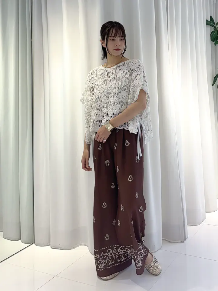 GRACE CONTINENTAL Hikaru Okada コーディネート画像