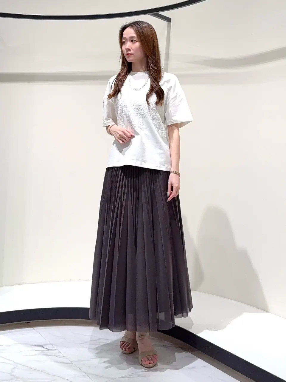GRACE CONTINENTAL Suzuka コーディネート画像
