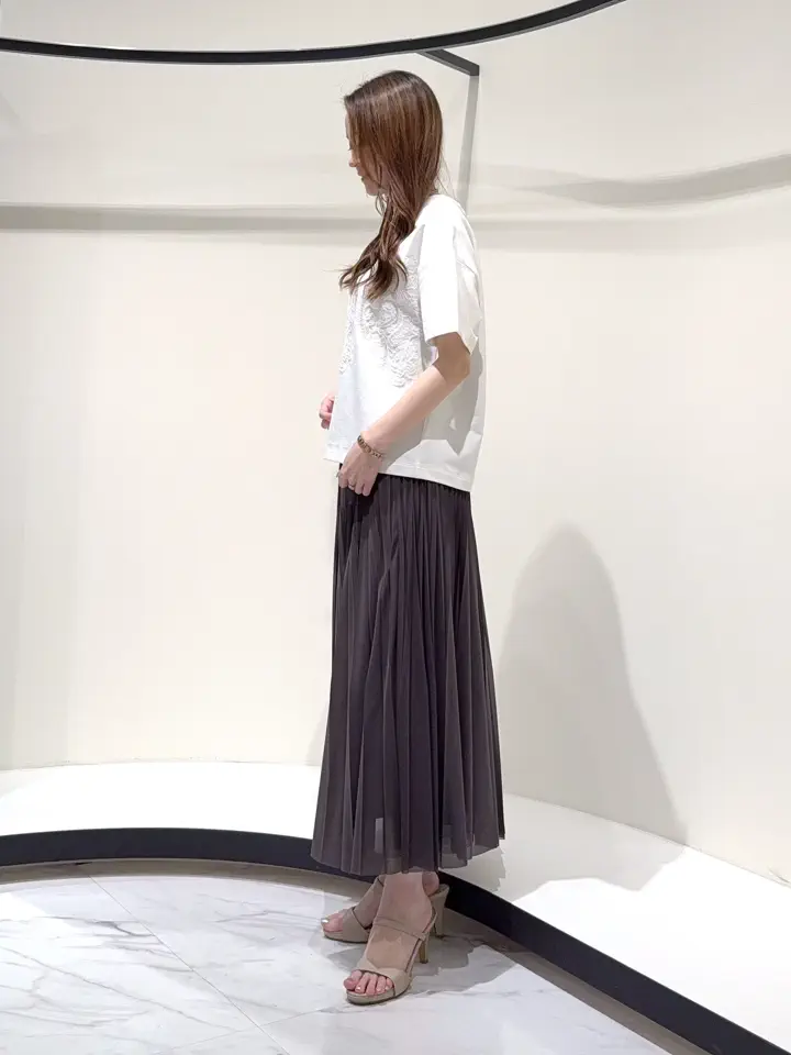 GRACE CONTINENTAL Suzuka コーディネート画像
