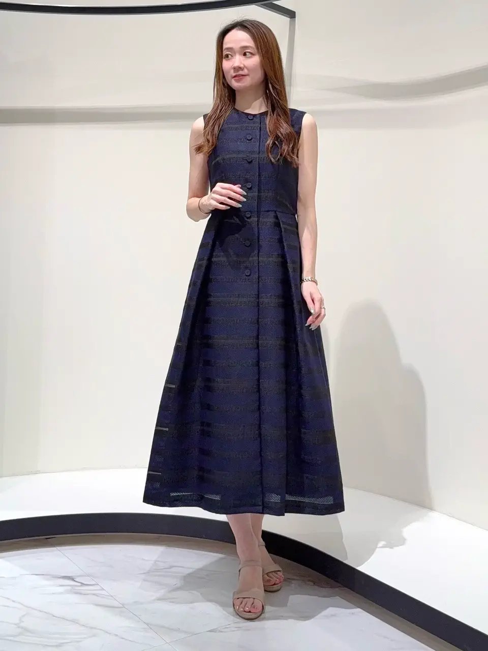 GRACE CONTINENTAL Suzuka コーディネート画像