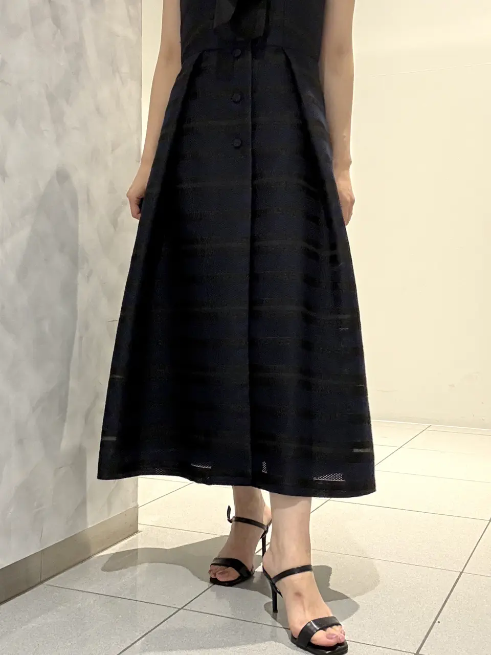 GRACE CONTINENTAL FUKUSHIMA YURIE コーディネート画像
