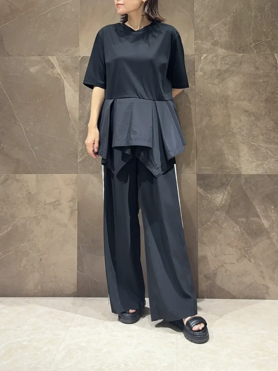 GRACE CONTINENTAL 穐山　香織 コーディネート画像