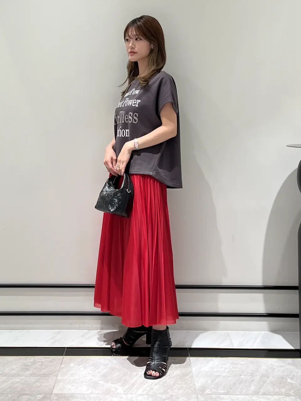 GRACE CONTINENTAL A.Kameyama コーディネート画像
