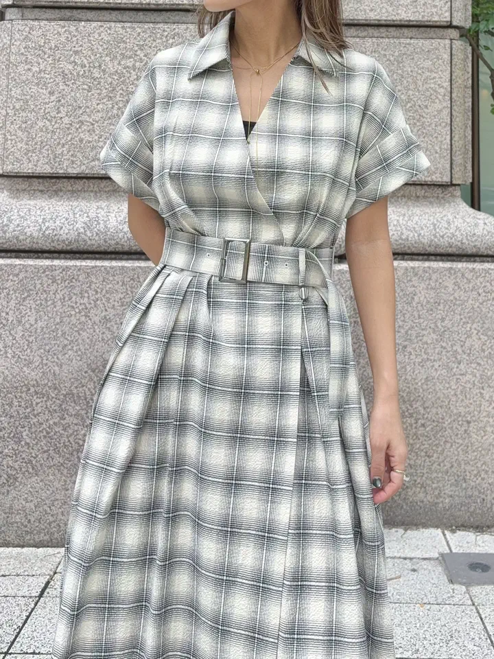 GRACE CONTINENTAL yukimi yonee コーディネート画像