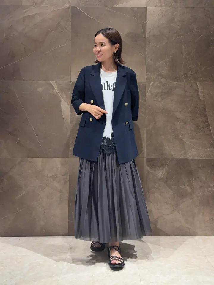 GRACE CONTINENTAL 穐山　香織 コーディネート画像