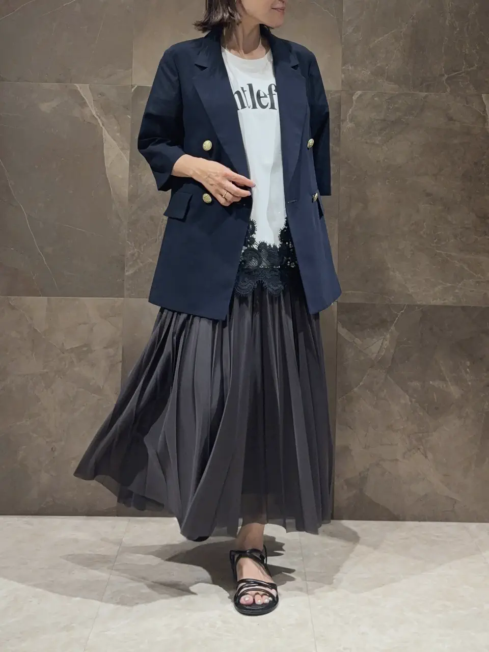 GRACE CONTINENTAL 穐山　香織 コーディネート画像