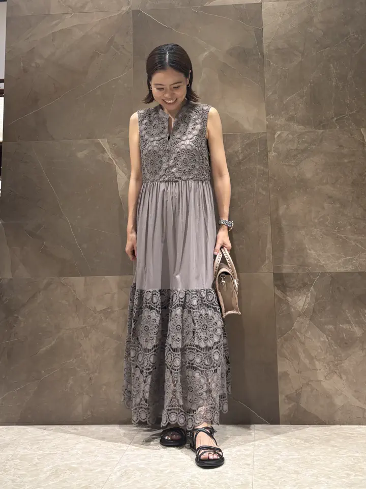 GRACE CONTINENTAL 穐山　香織 コーディネート画像
