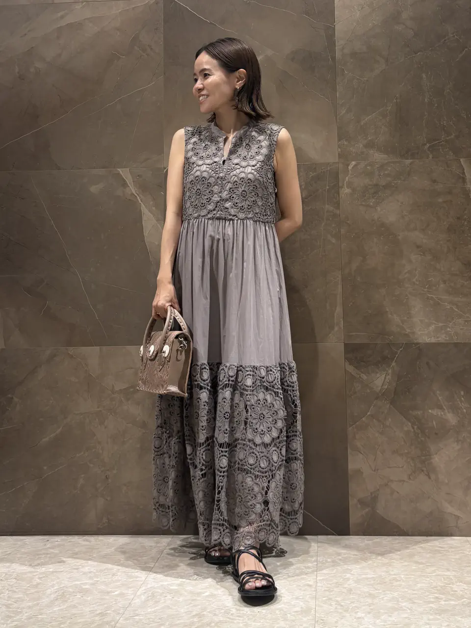 GRACE CONTINENTAL 穐山　香織 コーディネート画像