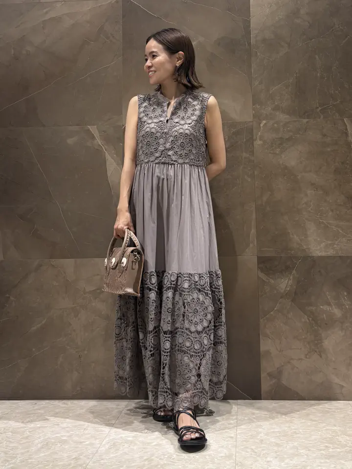 GRACE CONTINENTAL 穐山　香織 コーディネート画像