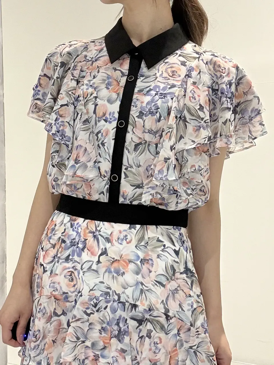 GRACE CONTINENTAL FUKUSHIMA YURIE コーディネート画像