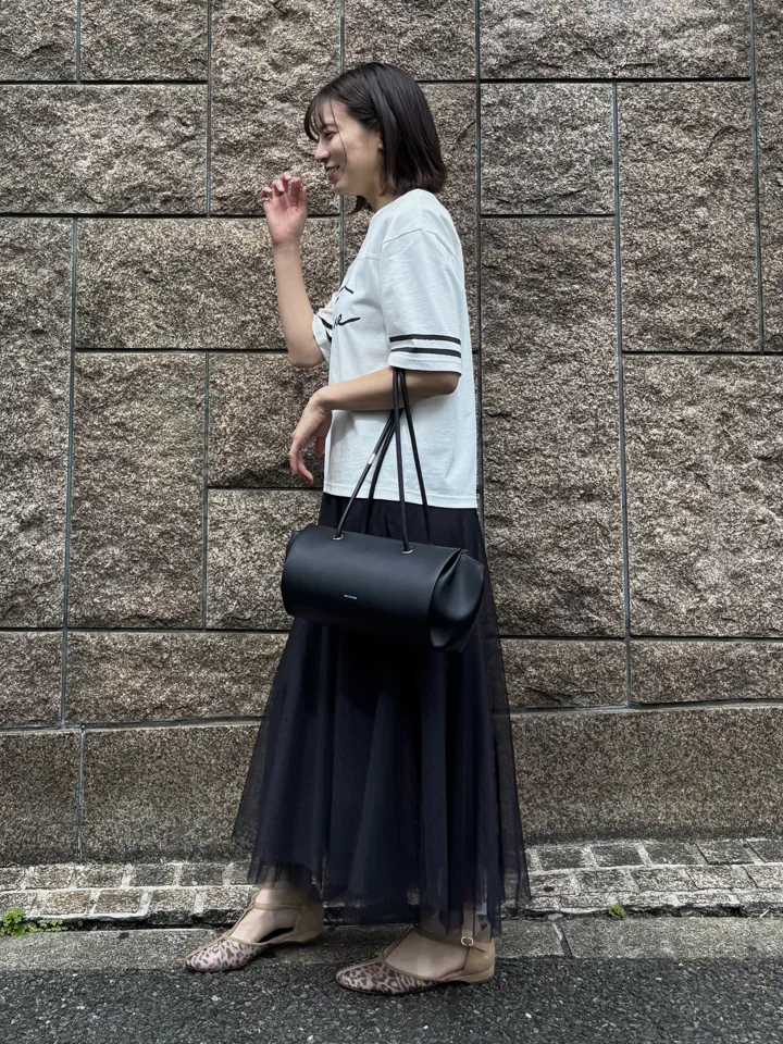 GRACE CONTINENTAL Hikaru Okada コーディネート画像