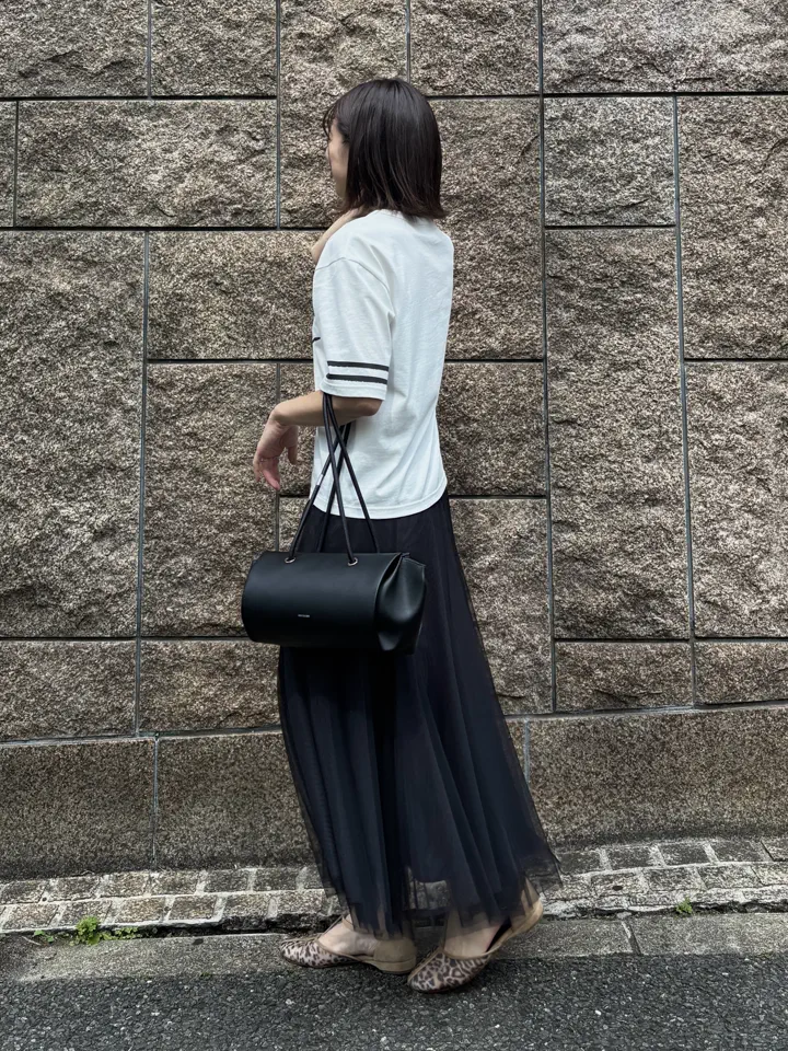 GRACE CONTINENTAL Hikaru Okada コーディネート画像