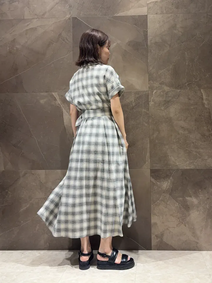 GRACE CONTINENTAL 穐山　香織 コーディネート画像