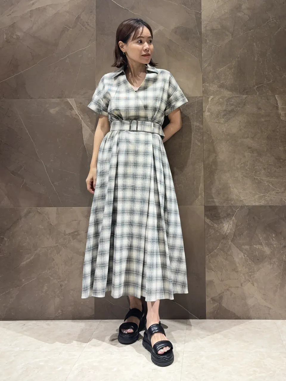 GRACE CONTINENTAL 穐山　香織 コーディネート画像