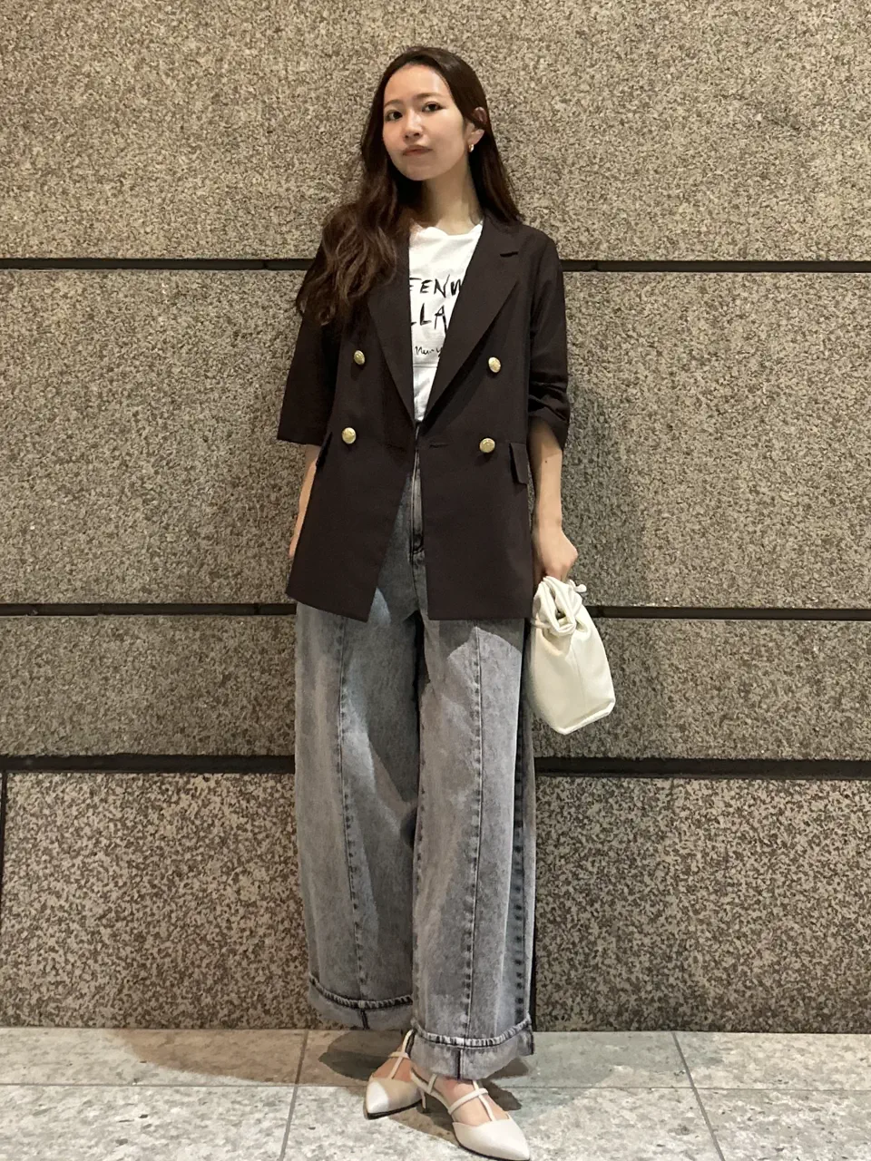  ERINA KATO コーディネート画像