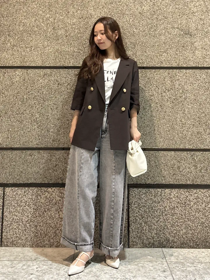 GRACE CONTINENTAL ERINA KATO コーディネート画像