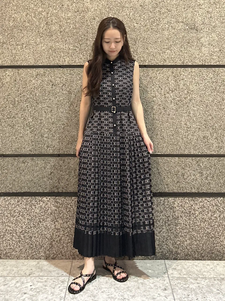  ERINA KATO コーディネート画像