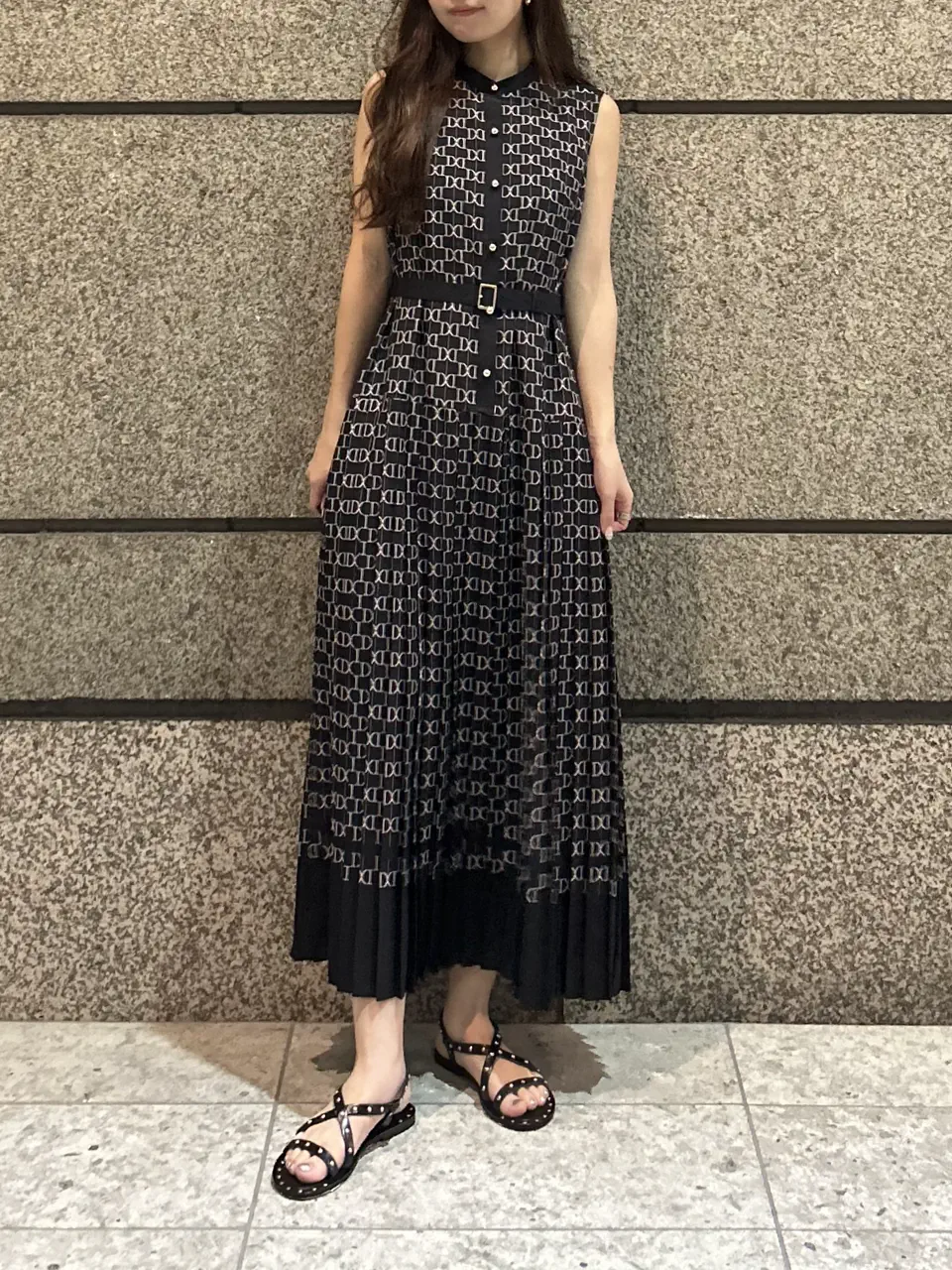 GRACE CONTINENTAL ERINA KATO コーディネート画像