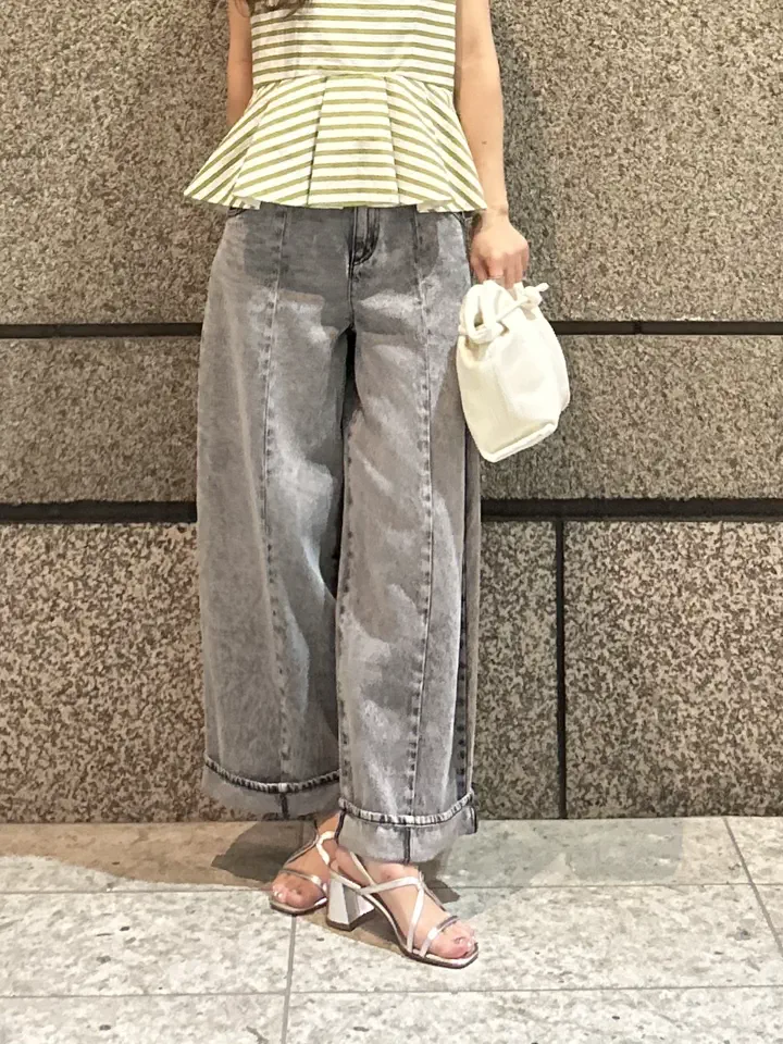 GRACE CONTINENTAL ERINA KATO コーディネート画像