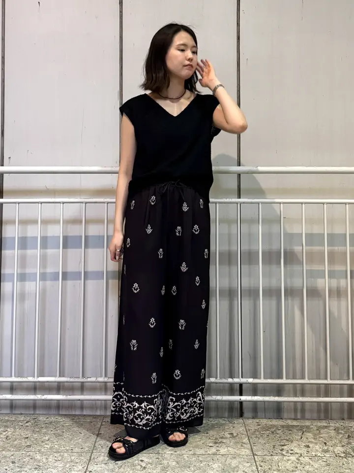 GRACE CONTINENTAL 伊藤　静華 コーディネート画像
