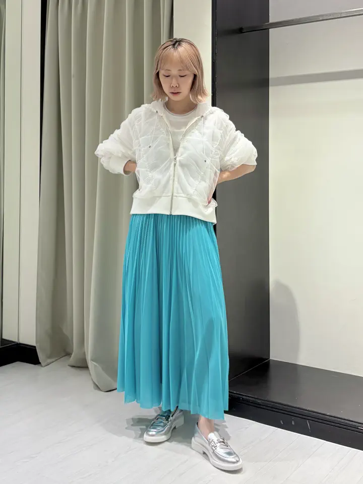 GRACE CONTINENTAL Abe コーディネート画像