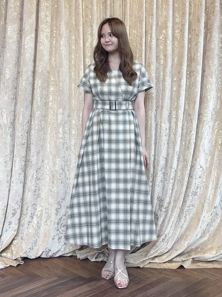 GRACE CONTINENTAL miyuki adachi コーディネート画像