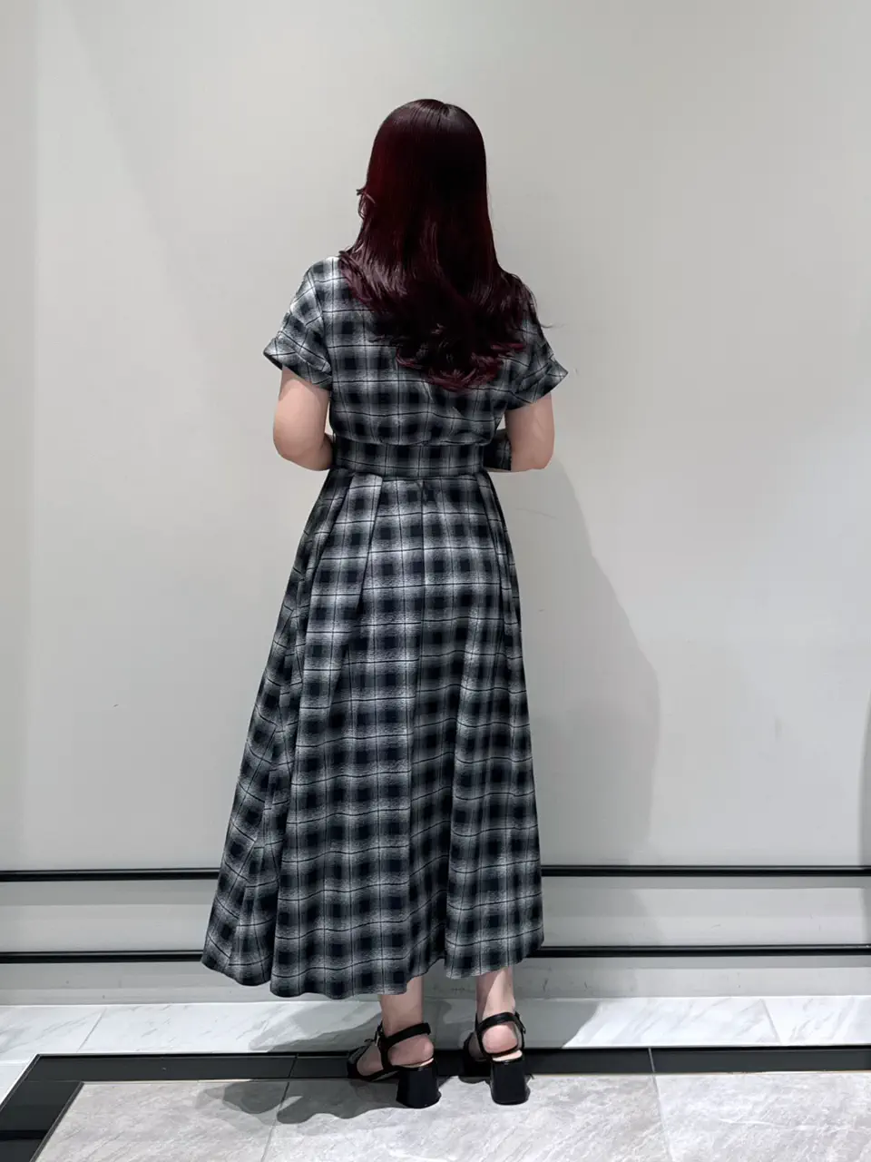 GRACE CONTINENTAL MOMOKO コーディネート画像