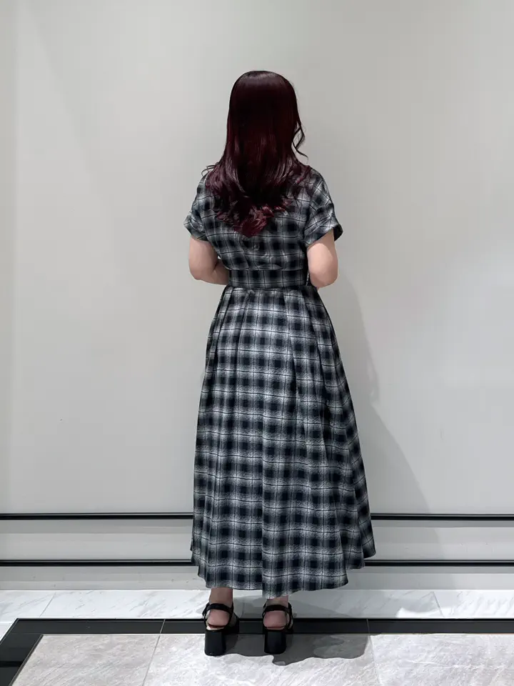 GRACE CONTINENTAL MOMOKO コーディネート画像