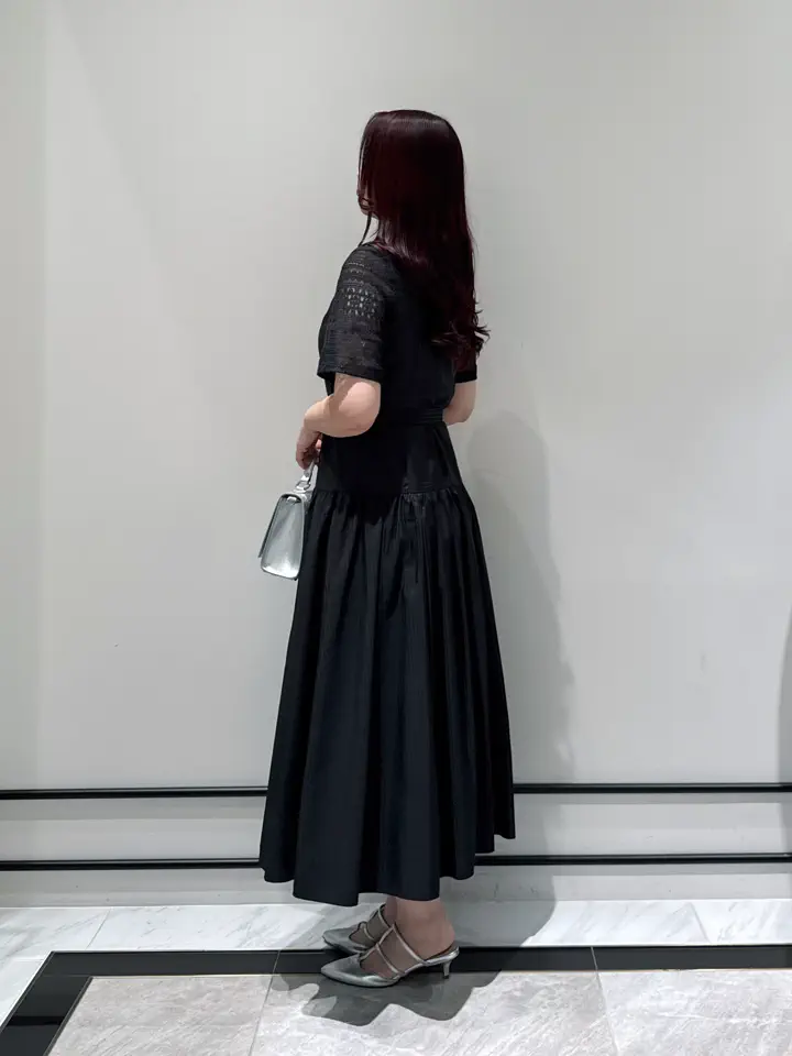 GRACE CONTINENTAL MOMOKO コーディネート画像