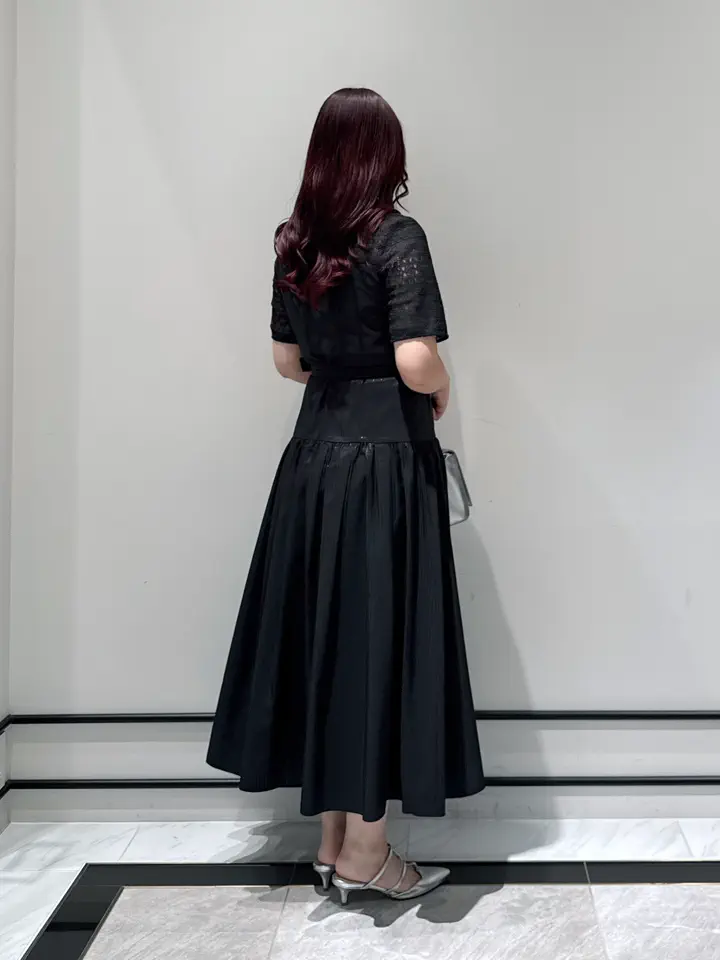 GRACE CONTINENTAL MOMOKO コーディネート画像